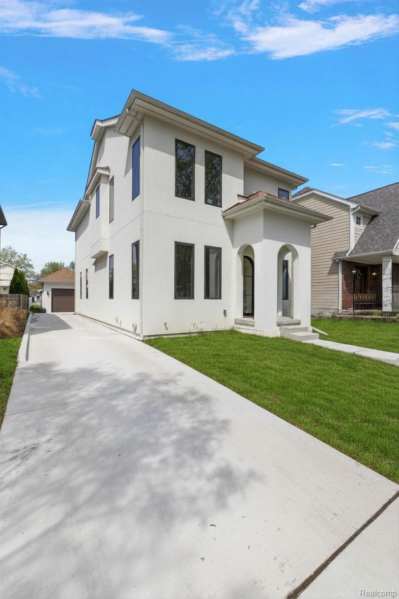 1307 Humphrey Avenue