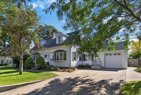 Tiny photo for 415 Ridgeway Street, St Joseph City, MI 49085 (MLS # 69026052541)