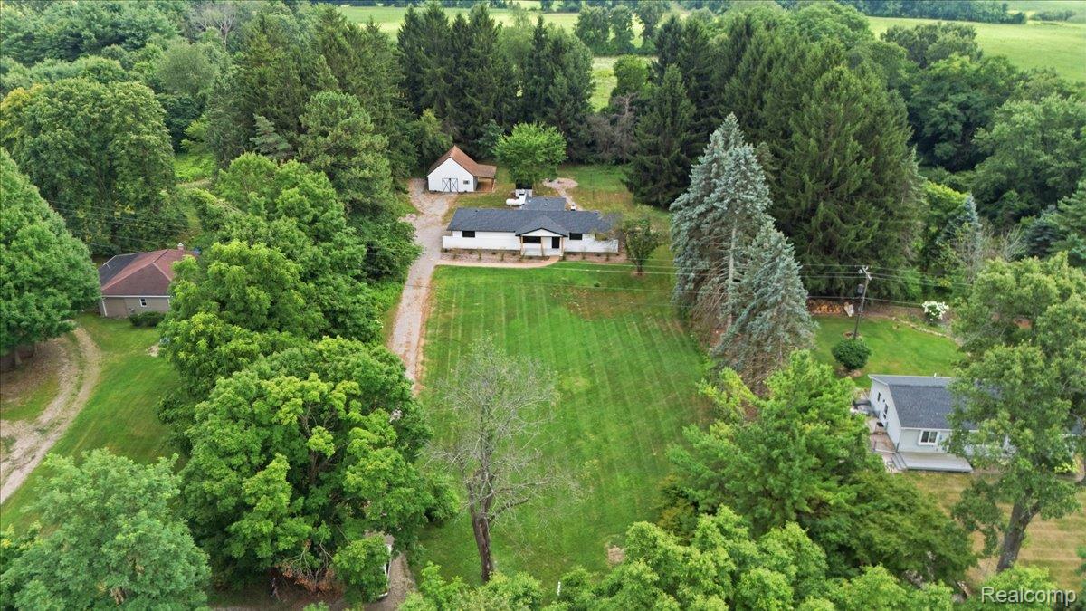 3643 Noble Road