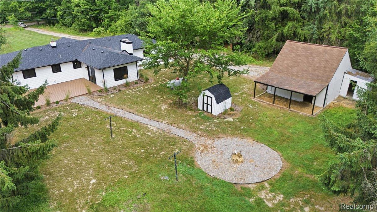 3643 Noble Road