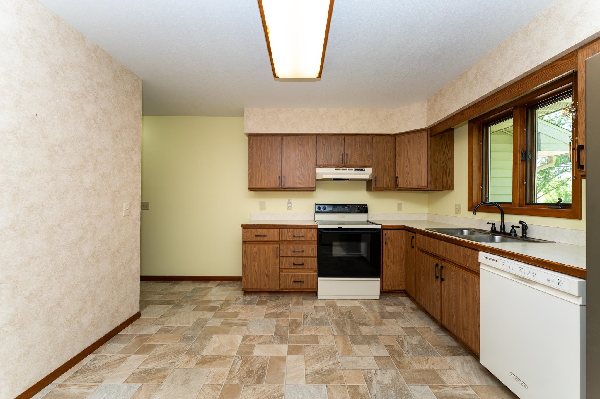 240 Peachwood Lane