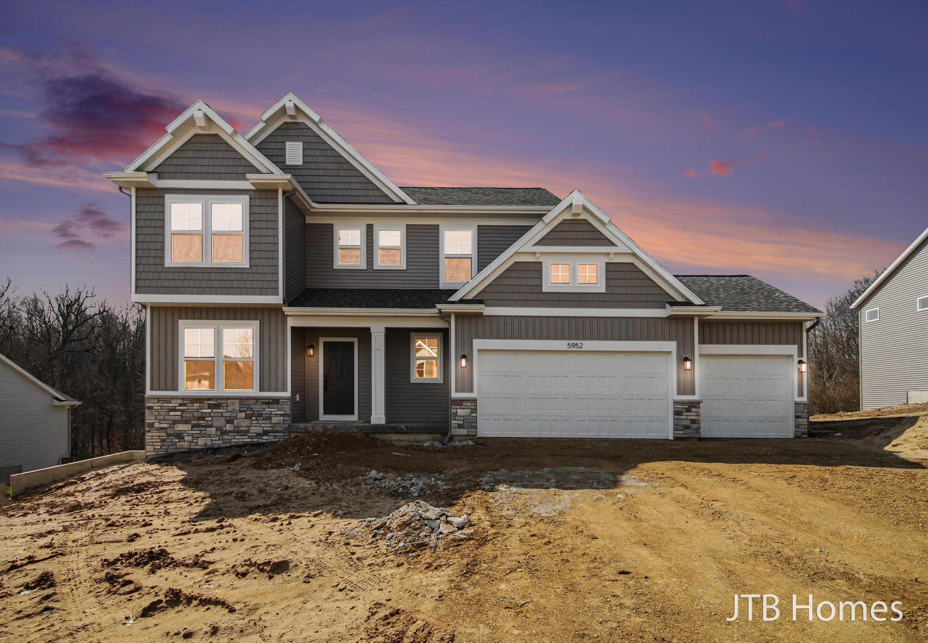 5952 Valley Point Drive SE