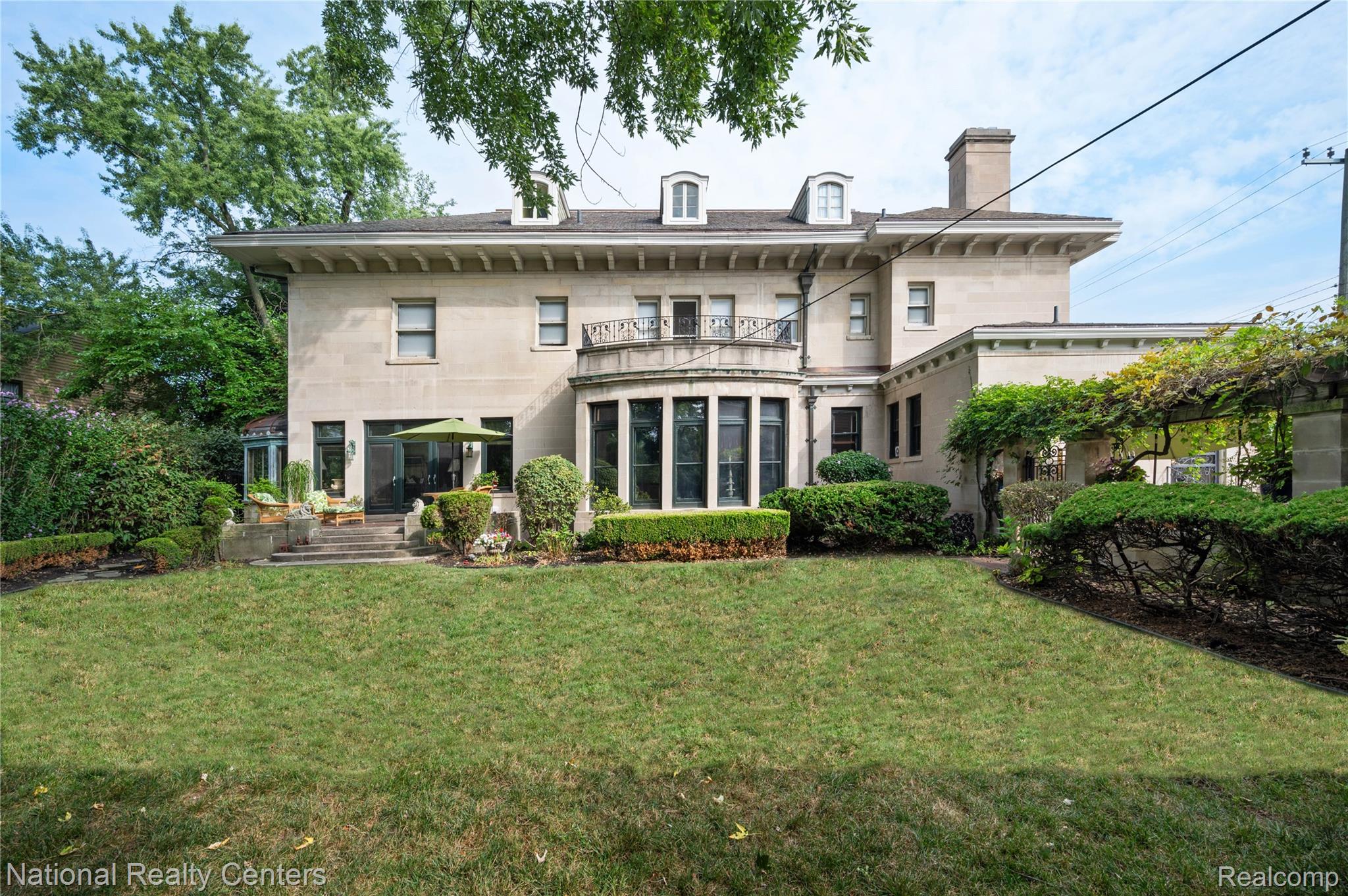 154 Arden Park Boulevard