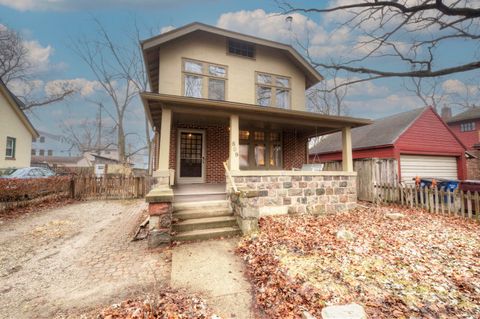 Tiny photo for 809 Sycamore Place, Ann Arbor, MI 48104 (MLS # 81026010119)