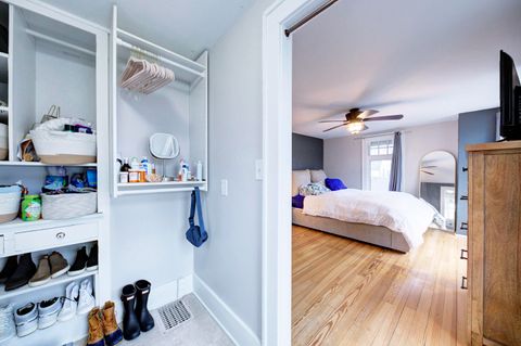 Tiny photo for 809 Sycamore Place, Ann Arbor, MI 48104 (MLS # 81026010119)