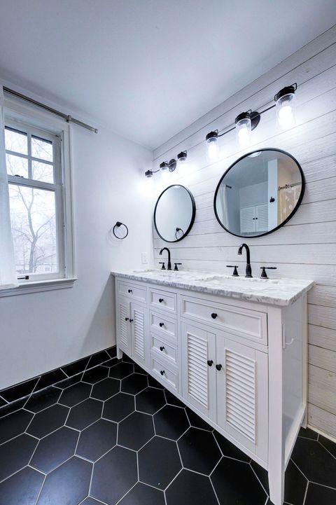 Tiny photo for 809 Sycamore Place, Ann Arbor, MI 48104 (MLS # 81026010119)