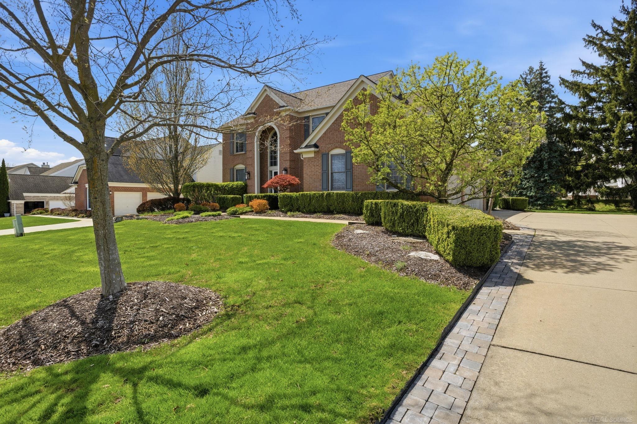 4030 Holly Lane