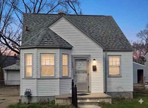 8225 Grandville Avenue Detroit City MI 48228