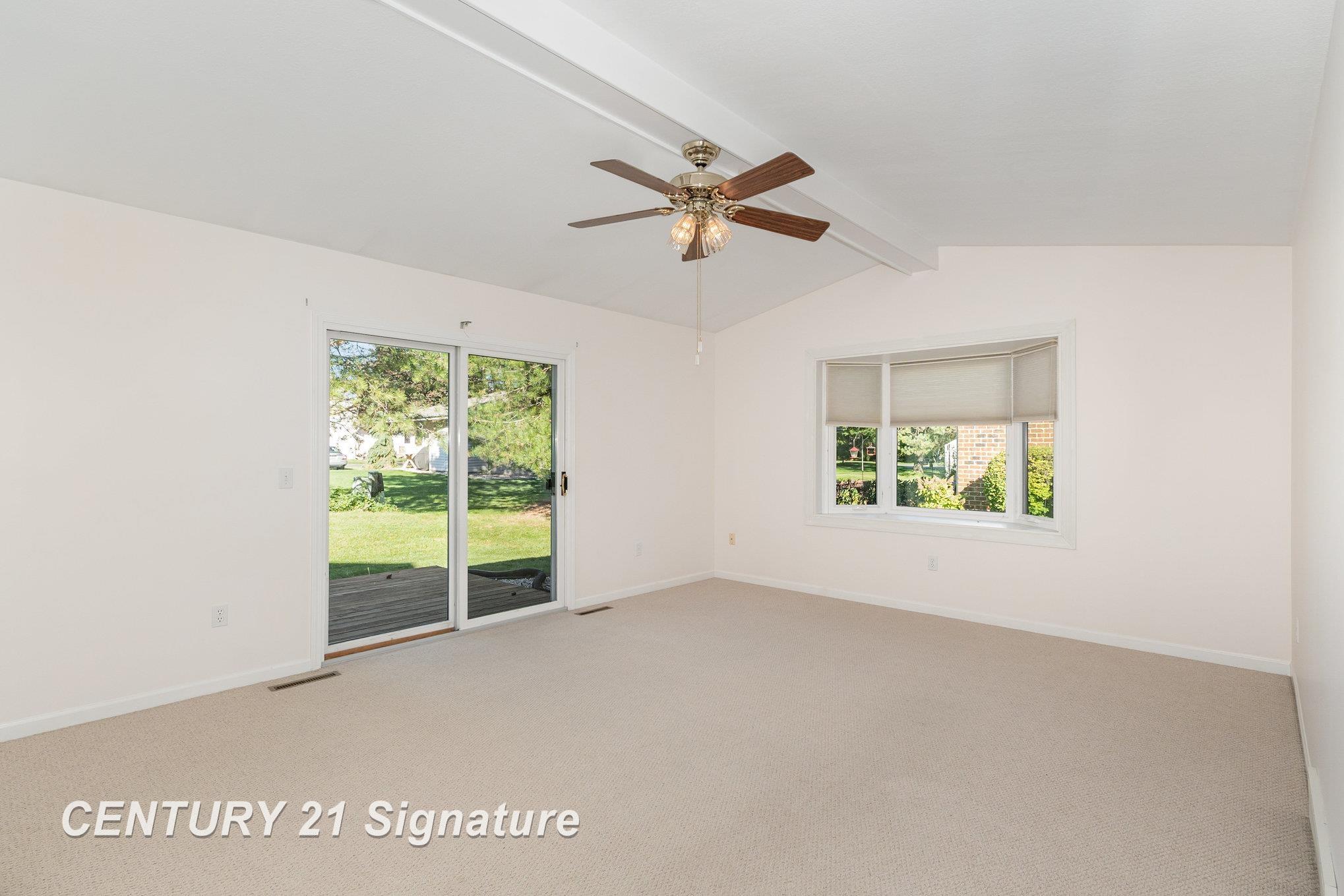 2 Wilshire Drive