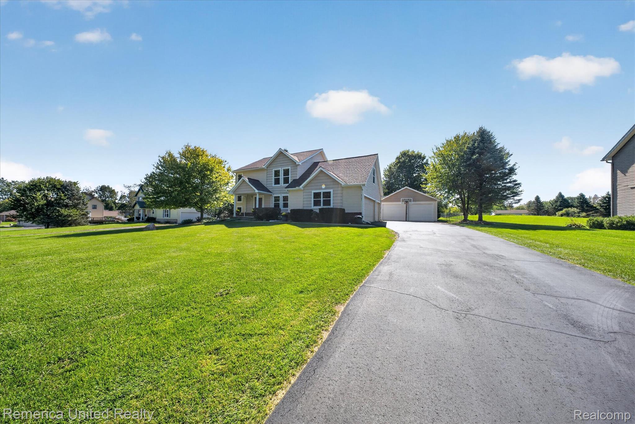 9709 Fountain Lane