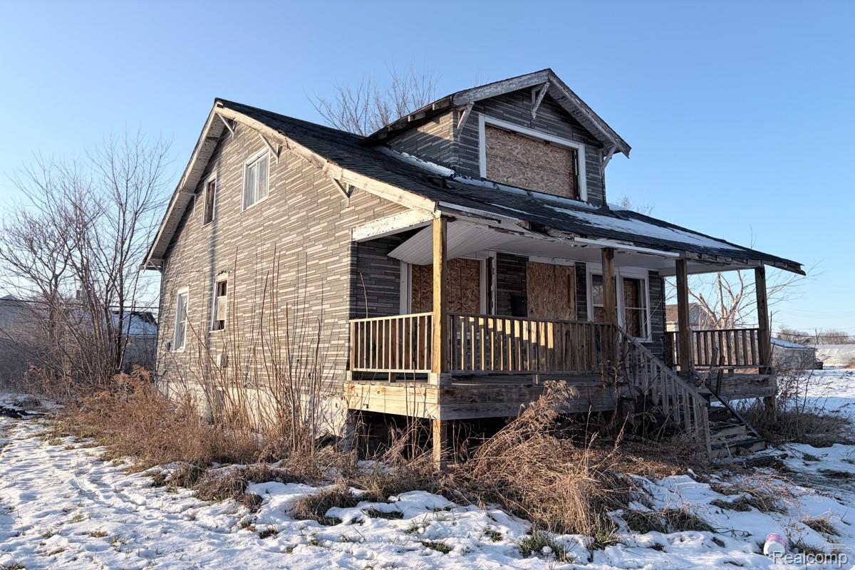 19375 Danbury Street