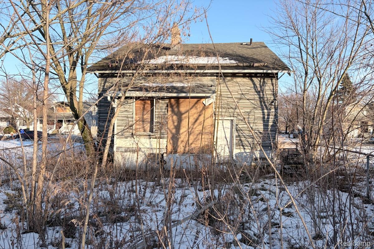 19375 Danbury Street