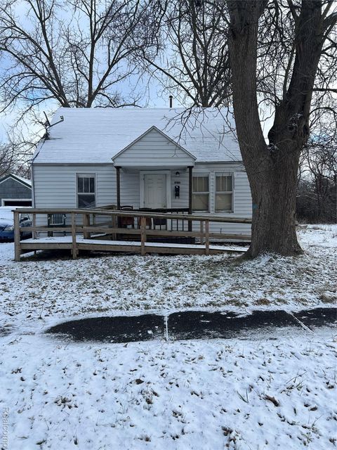 3212 Prescott Avenue Saginaw City MI 48601