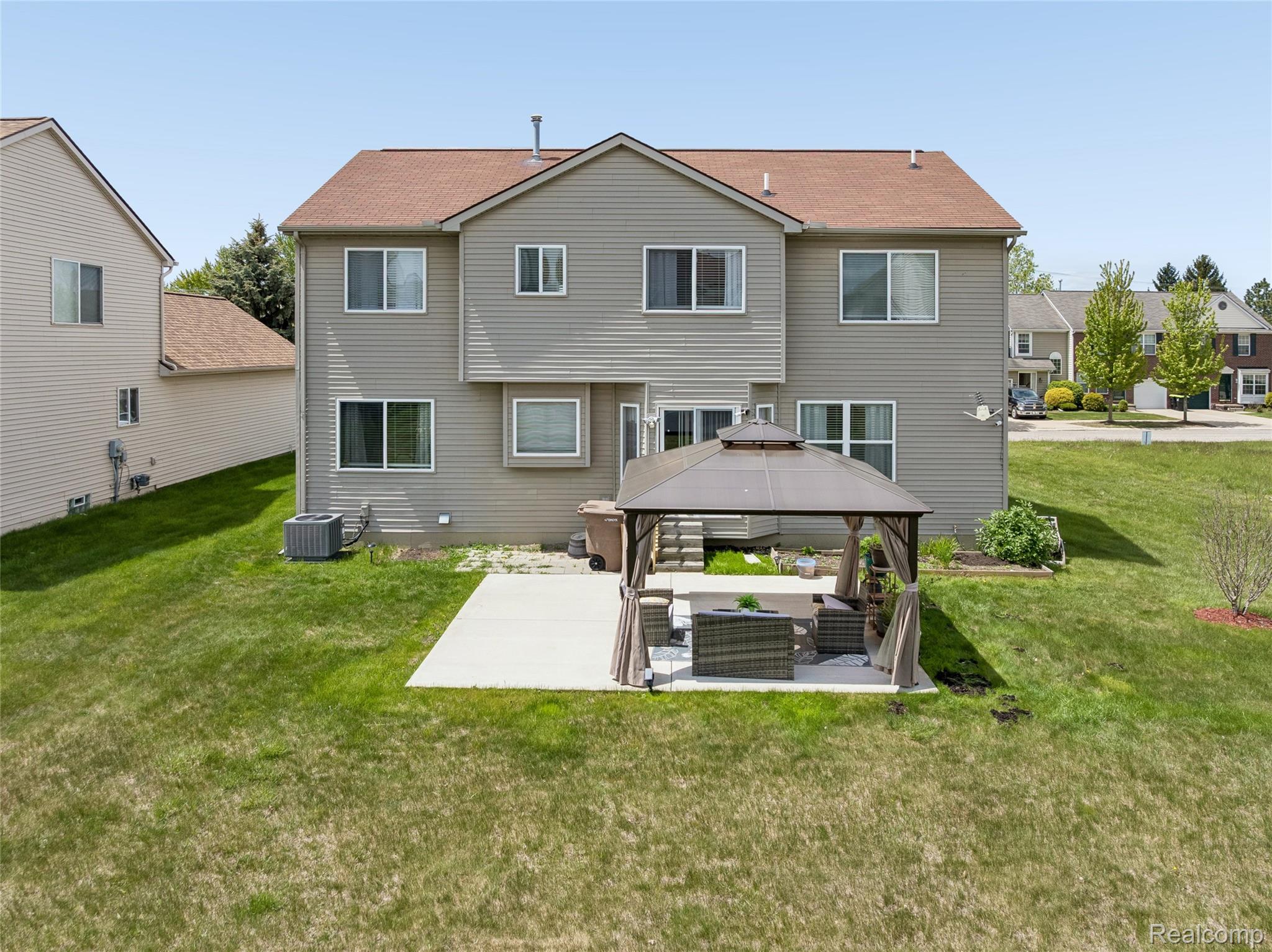 216 Tucker Street