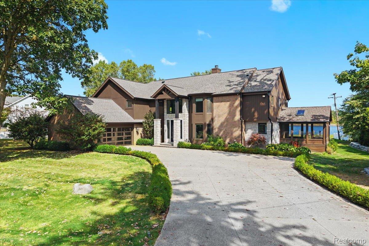 3403 Chickering Lane