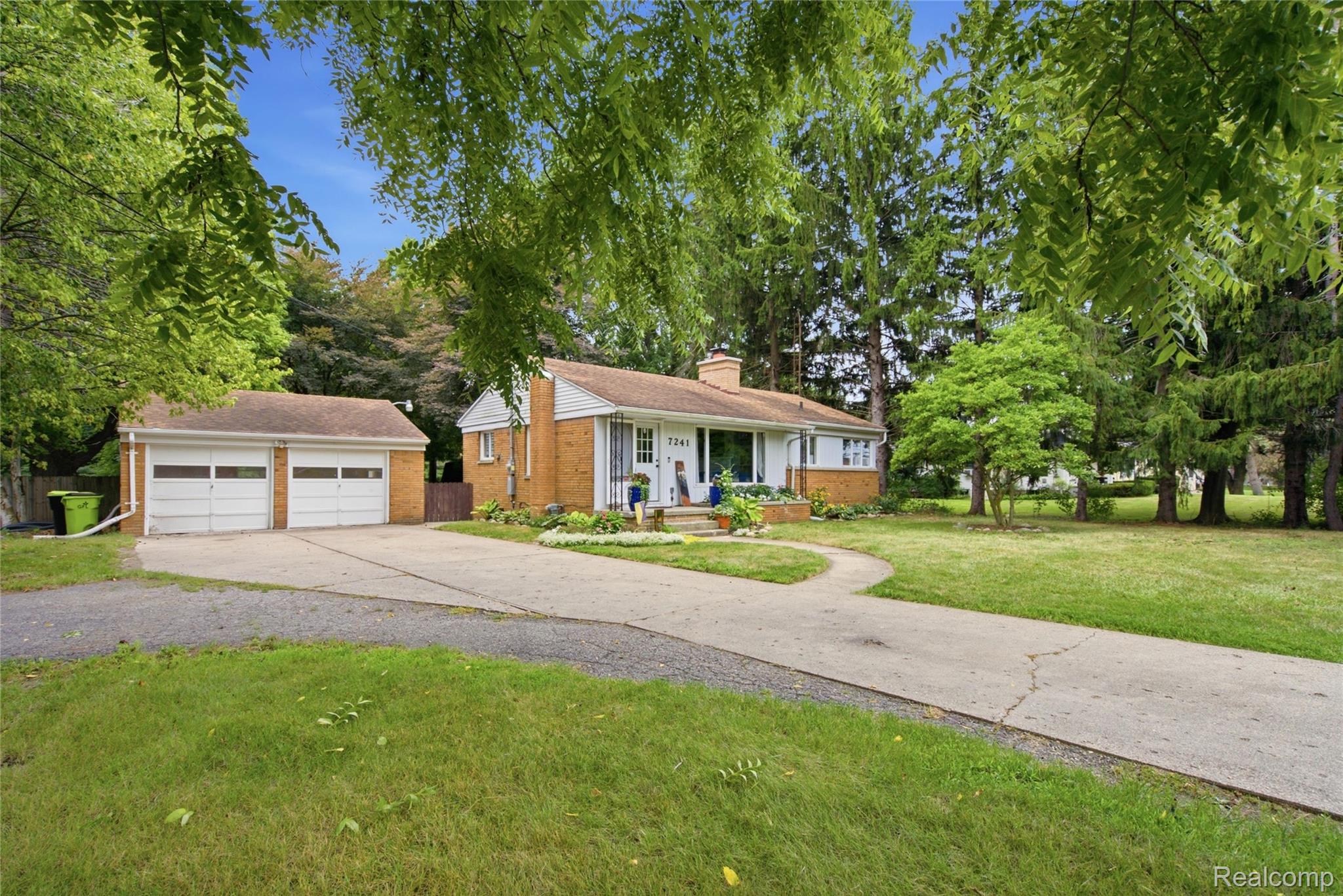 7241 Miller Road