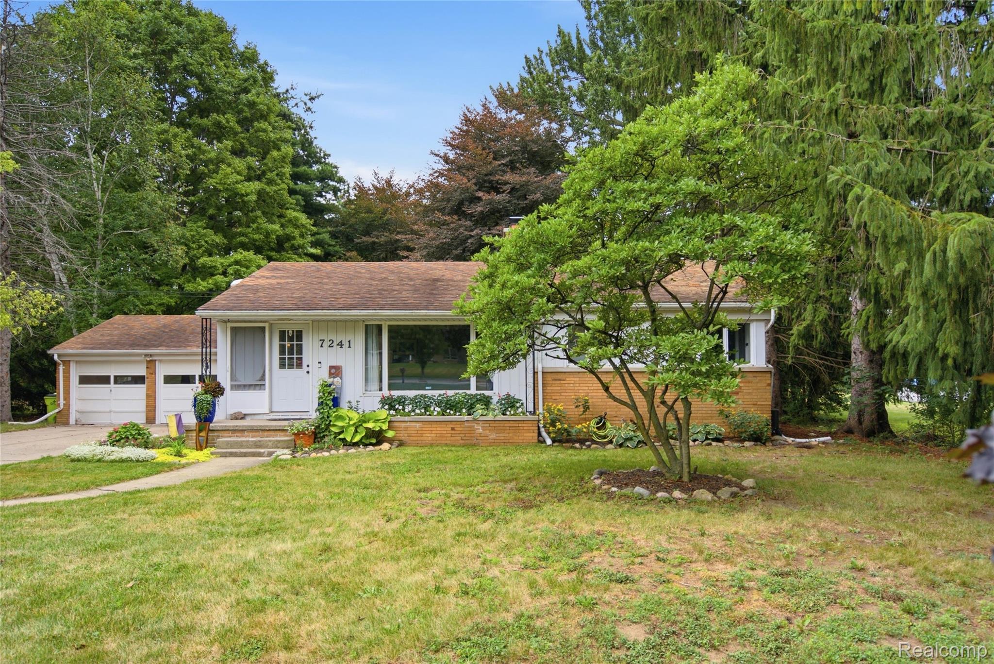 7241 Miller Road