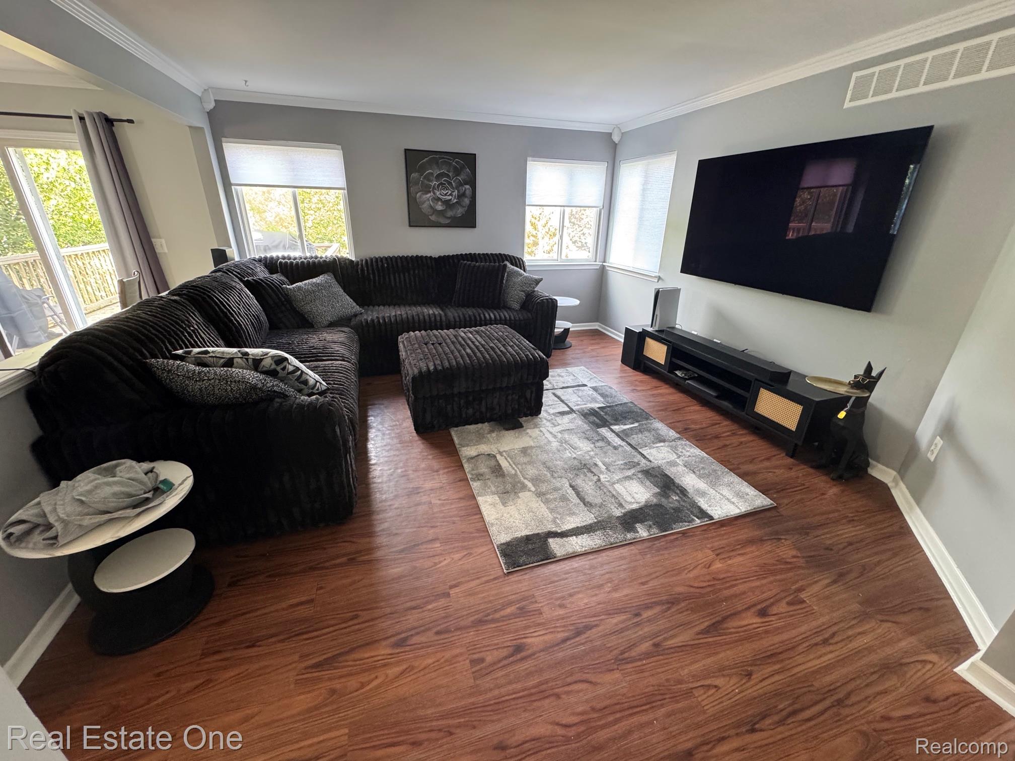 3659 Sugarbush Drive