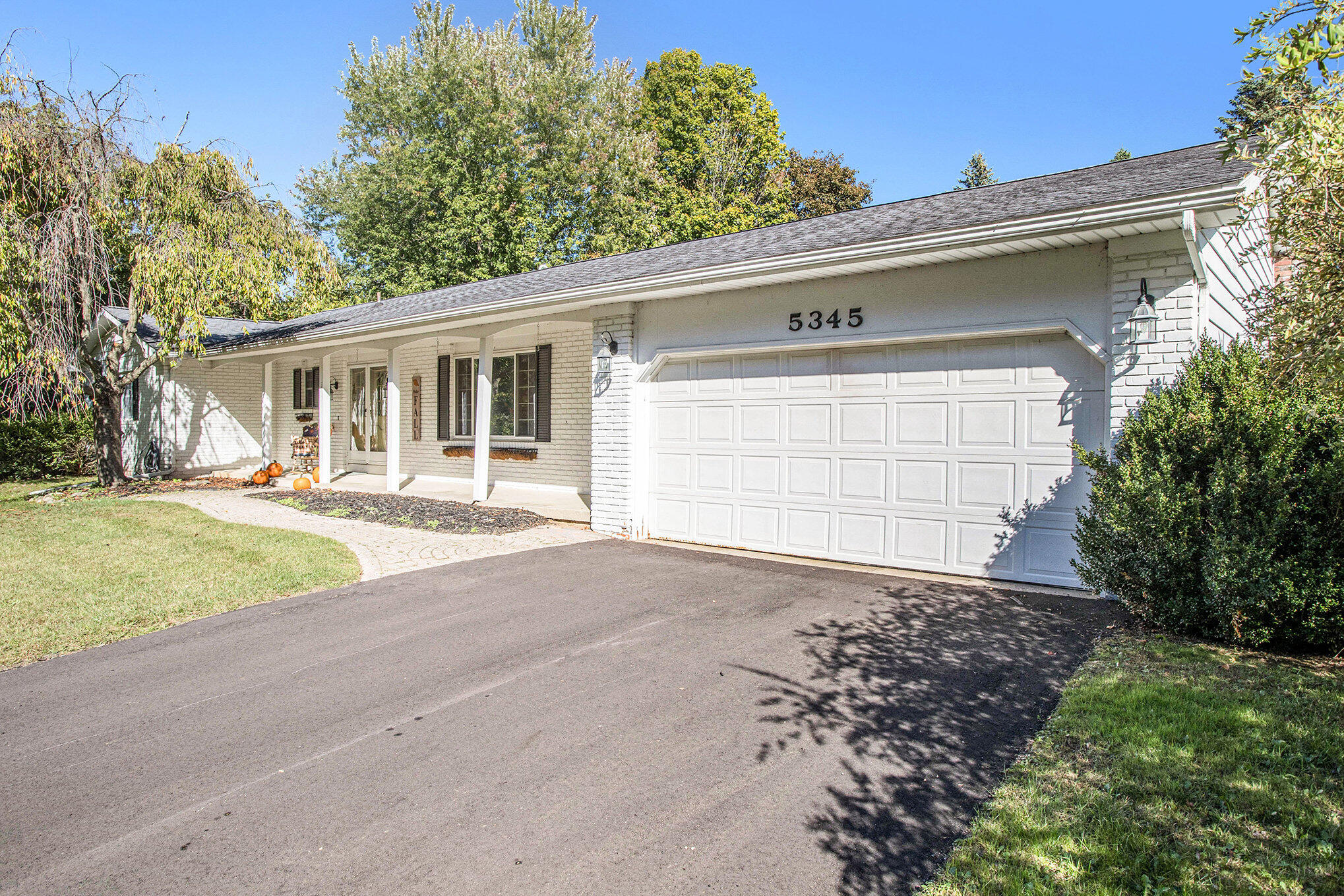 5345 Squires Manor Road