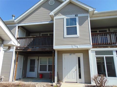 Photo of 1429 Millbrook Trail #172, Pittsfield Charter Township, MI 48108 (MLS # 20261023791)