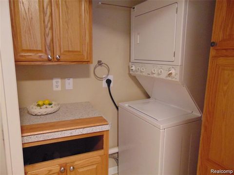 Tiny photo for 1429 Millbrook Trail #172, Pittsfield Charter Township, MI 48108 (MLS # 20261023791)