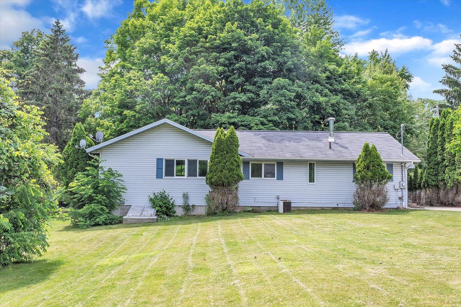 1273 Little John Lake Road