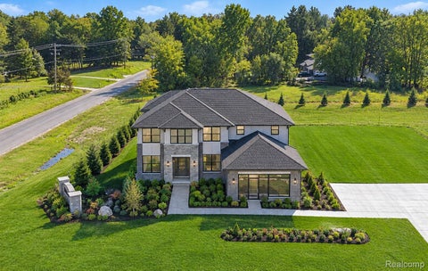 Photo of 13268 Cousins Court, Washington Township, MI 48094 (MLS # 20261078108)