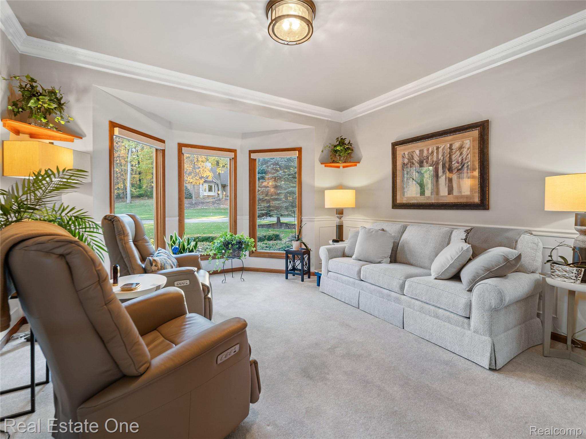 2044 Pine Hollow Trail