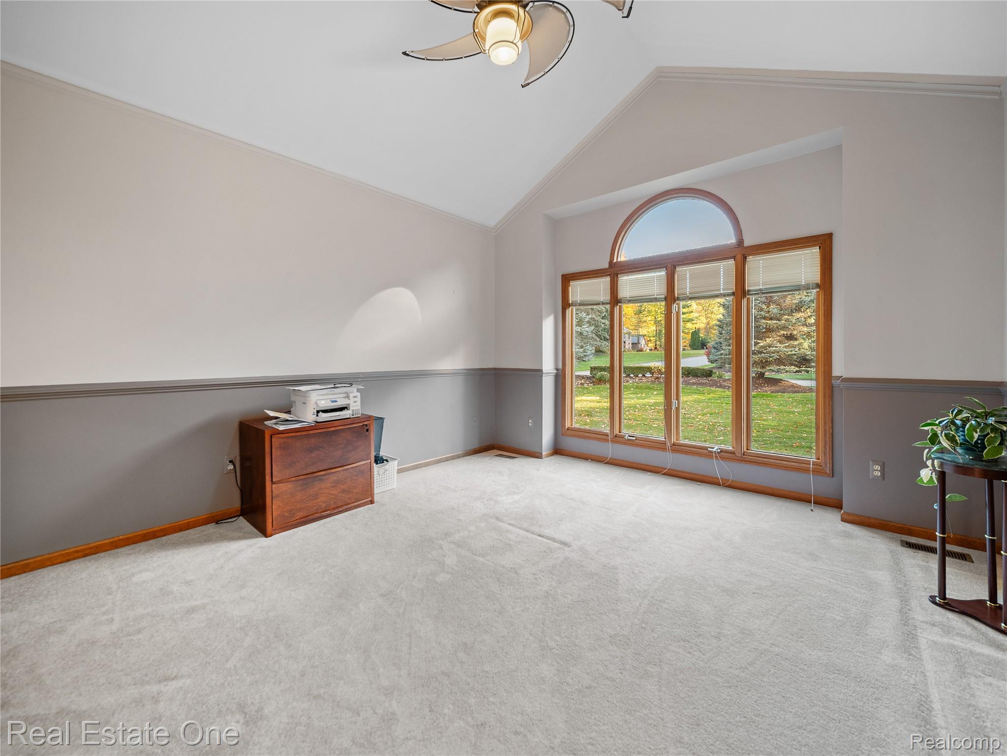 2044 Pine Hollow Trail