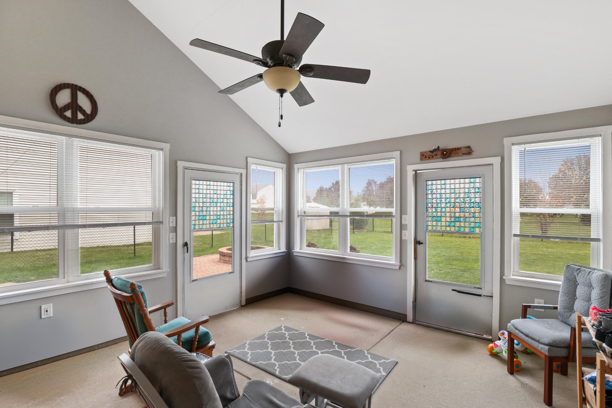 6824 Maplelawn Drive