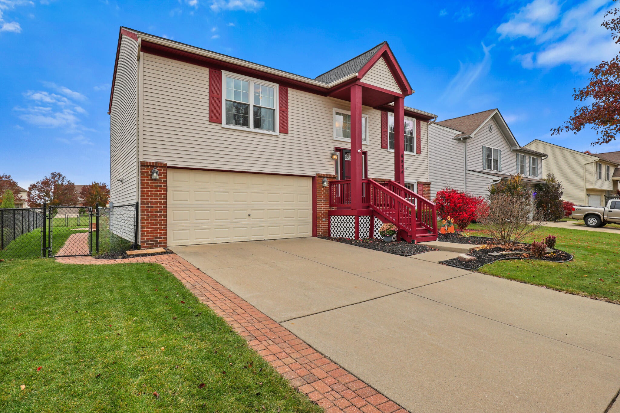6824 Maplelawn Drive
