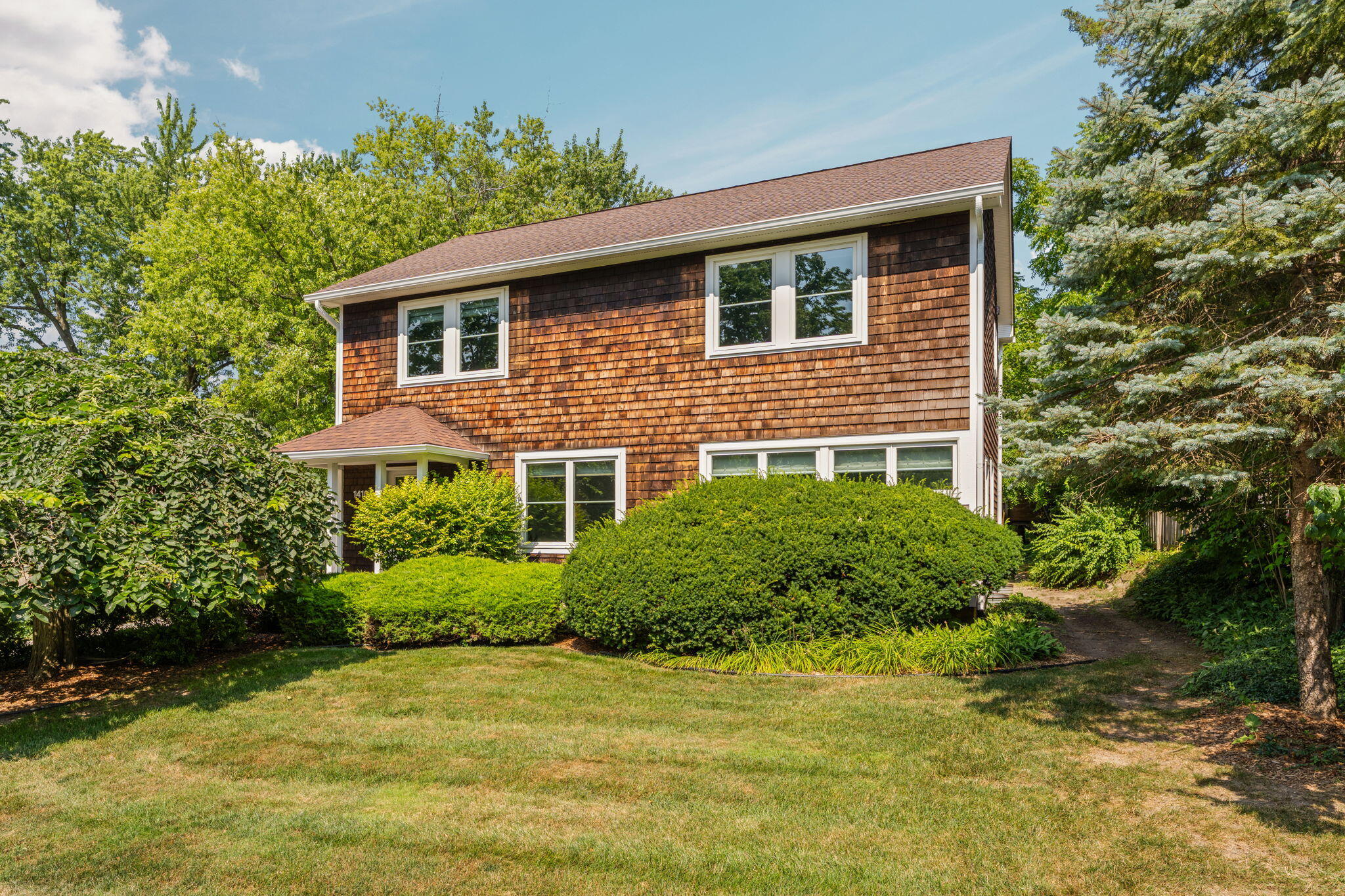 1410 Creal Crescent