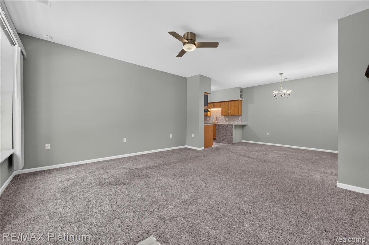 3118 Kneeland Circle