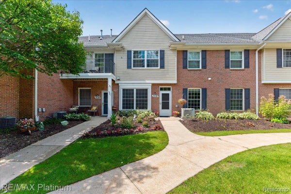 3118 KNEELAND CIR, HOWELL, MI 48843 - Image 89ec33f4e166785cca0b2ce0826f7b5e/2166008648