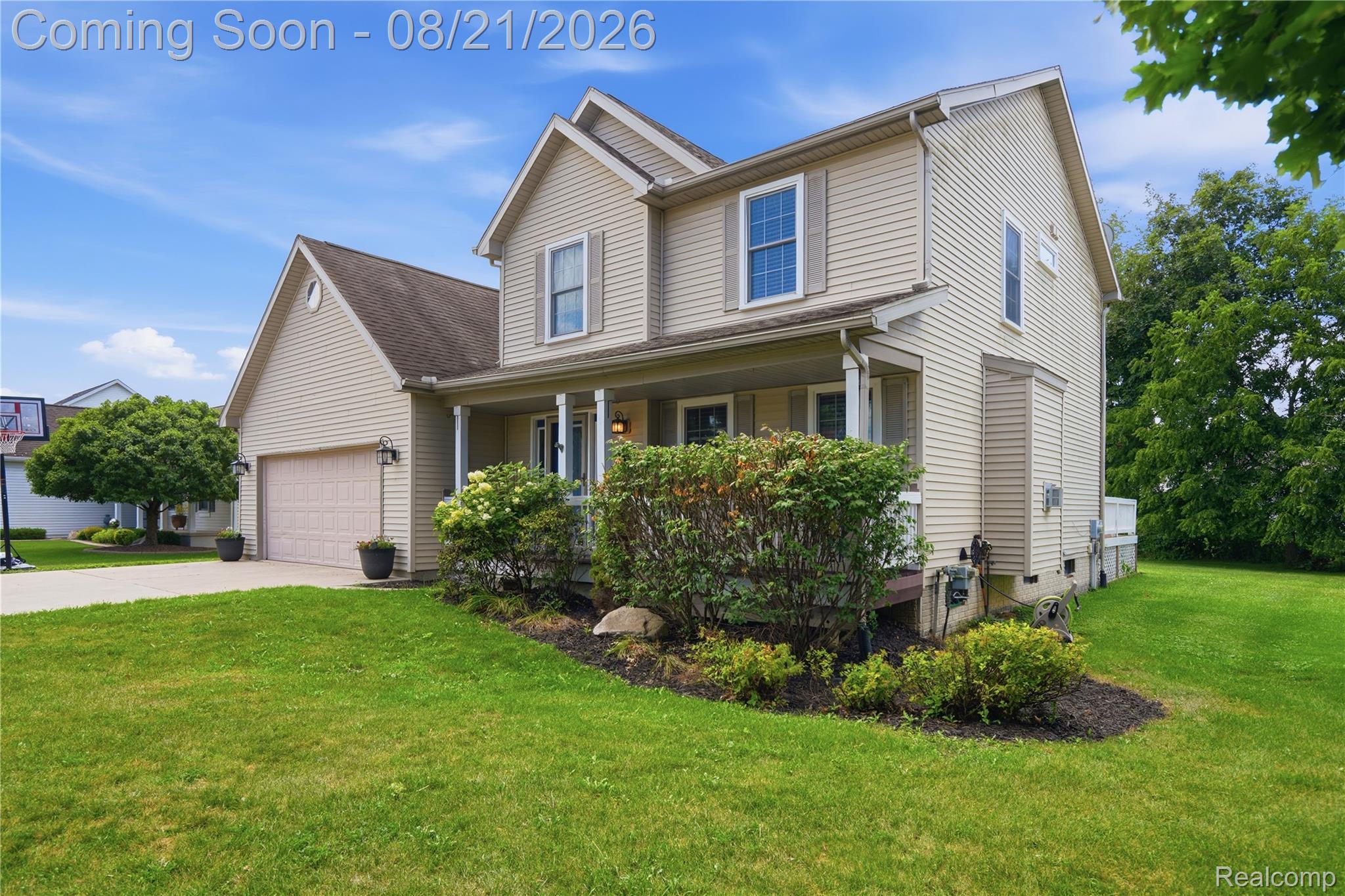 1341 Ashwood Lane