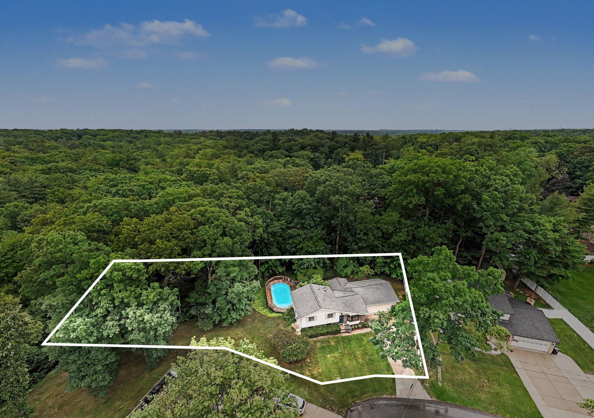 4818 Kittery Drive NW
