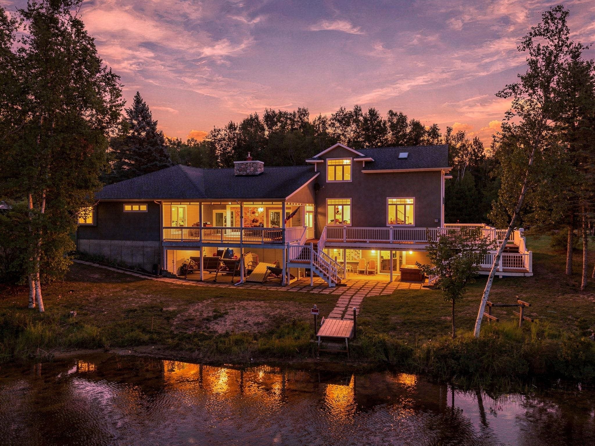 145 Waldenwood Circle