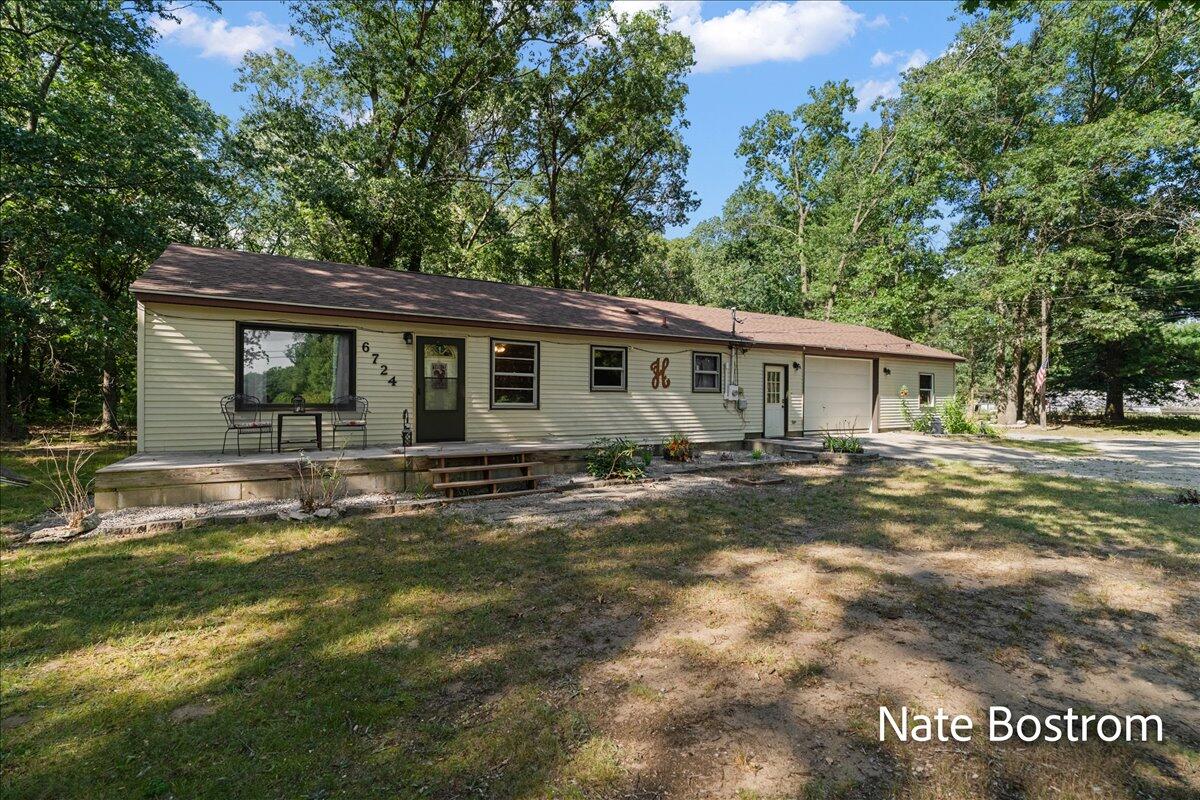 6724 Hall Road