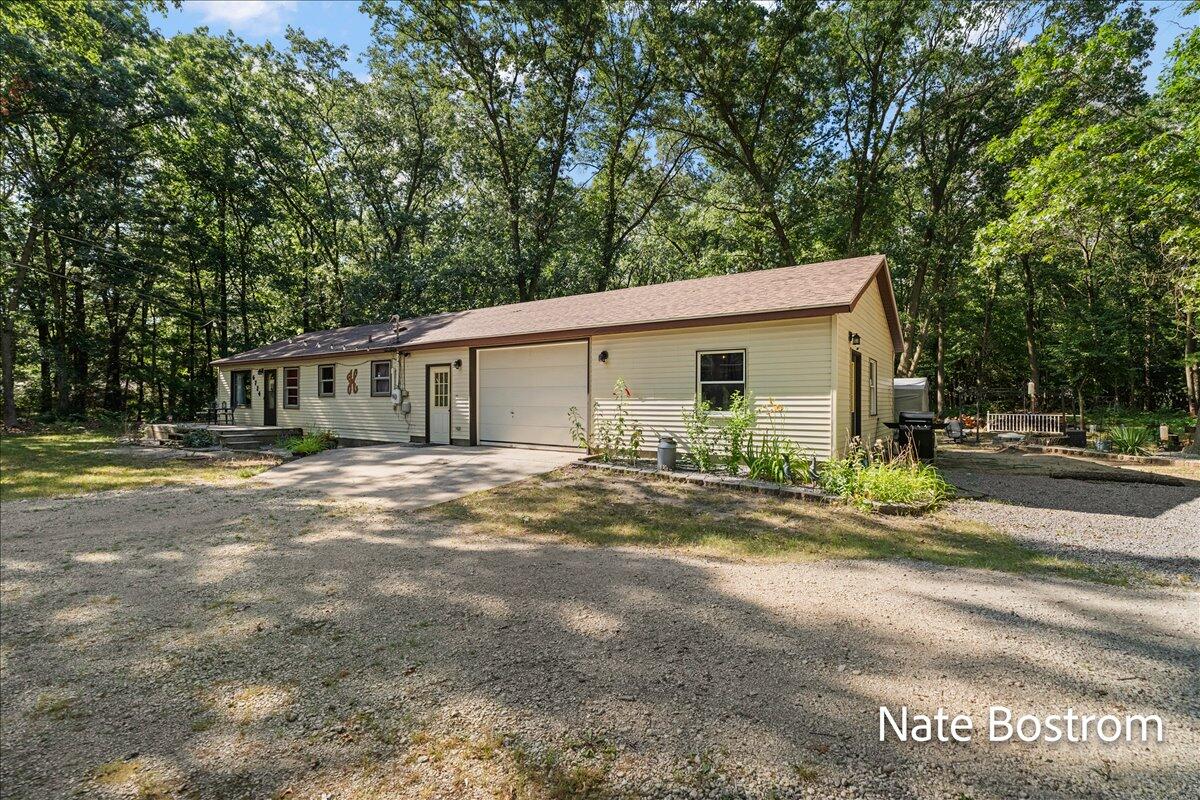 6724 Hall Road