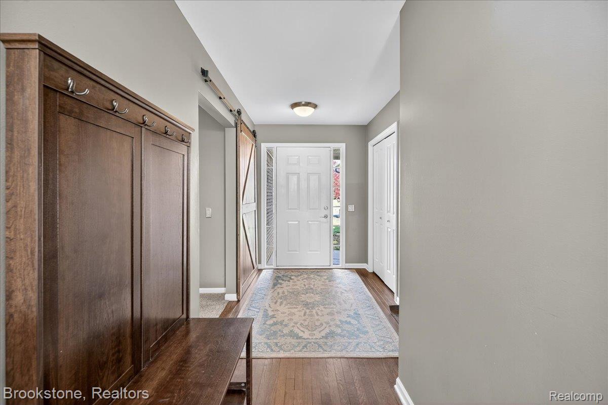 4954 Spring Meadow Dr