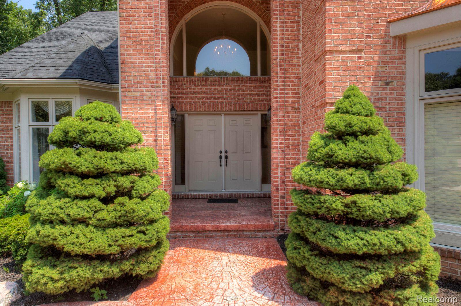 29826 Bradmoor Court