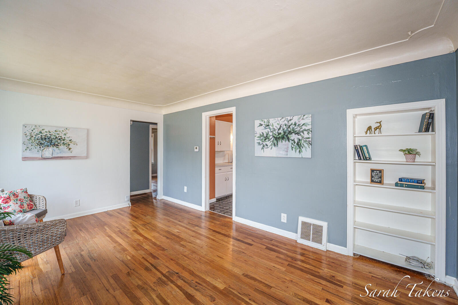 226 Elwell Street SW