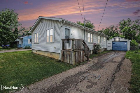 643 Roosevelt Avenue Mt Morris City MI 48458