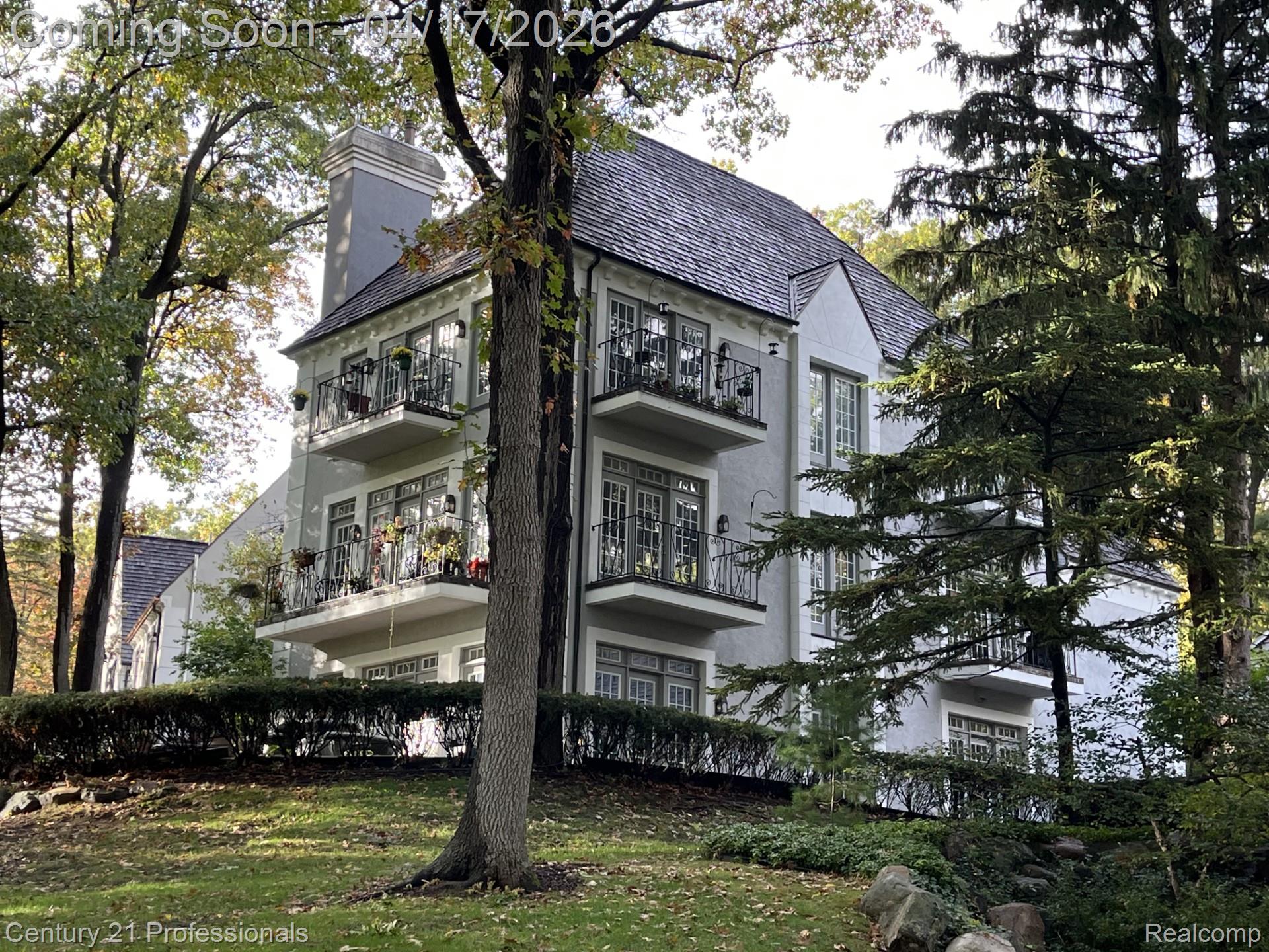 5423 Bristol Parke Drive