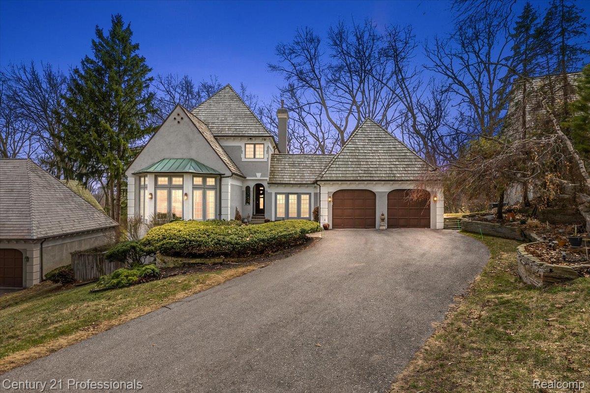 5423 Bristol Parke Drive