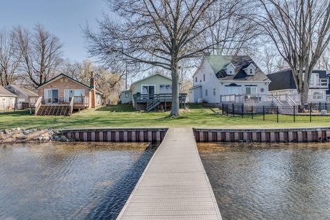 2001 Fern Beach Emmett Charter Township MI 49014