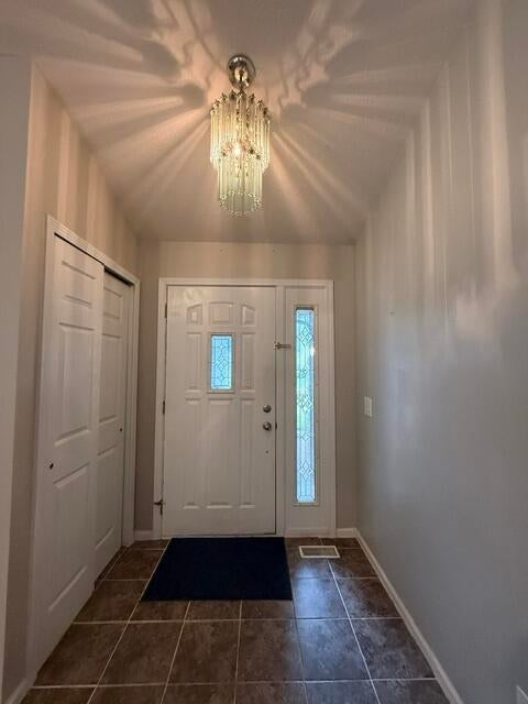 6098 Hedgerow Circle