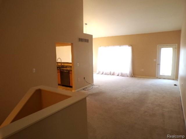 6575 Cortland Avenue