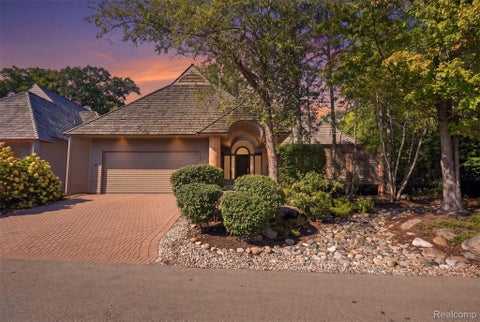 Photo for 20 Scenic Oaks Drive N