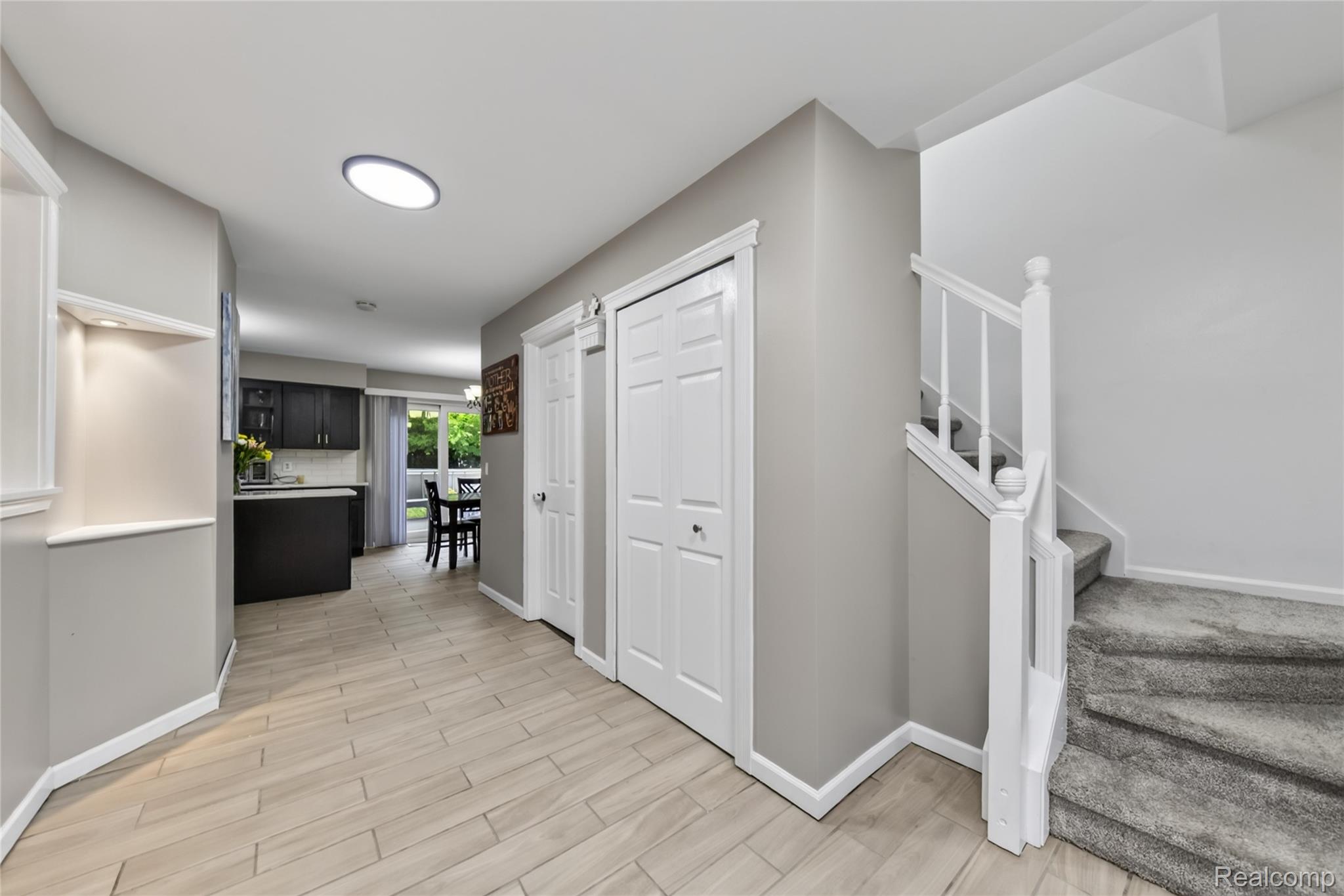 5890 Chickadee Lane